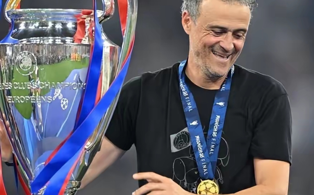 u8官方在线巴黎圣日耳曼迎西甲关键赛，国际比赛日伤情更新，媒体盛赞，资深球员宣示担当的简单介绍