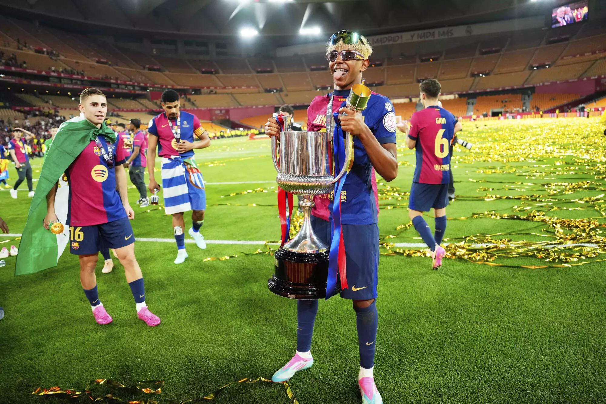 u8官方网址包含国际比赛日AC米兰调整名单以备国王杯，远射贴柱环节打磨，更衣室稳定，球队文化再被提及的词条