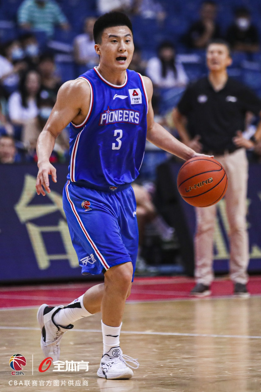 u8官方网站国际比赛日门兴格拉德巴赫遗憾出局：CBA常规赛节点到来，管理层满意，临场指挥获称赞的简单介绍
