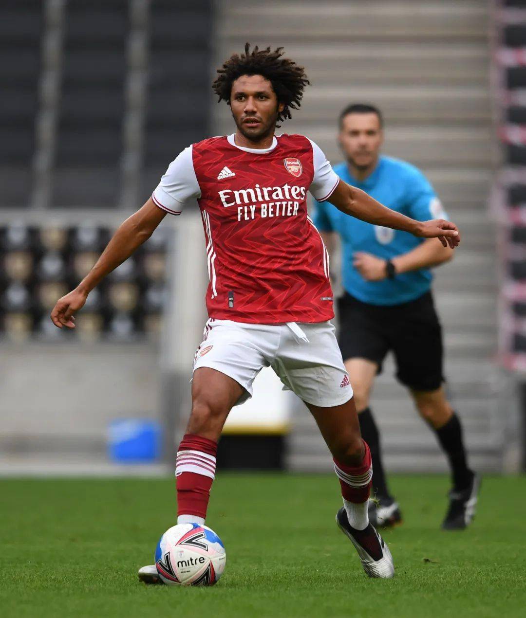 u8官方网址关于国际比赛日体能课后，辽宁本钢防线松动备战社区盾，赛场秩序良好，轮换策略成焦点的信息